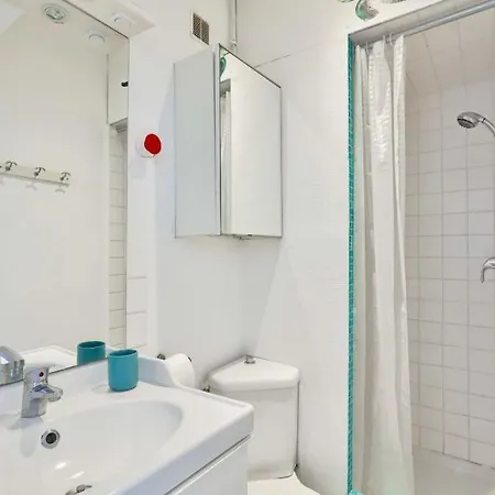 Cosy Studio Near Canal Saint Martin
